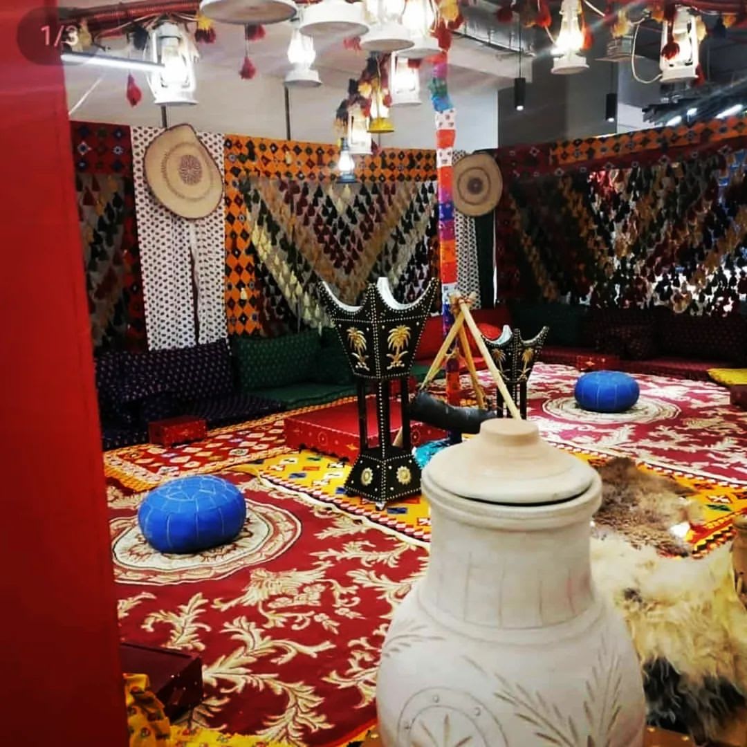 قهوجين محترفين يقدمون خدمات القهوة العربية للمناسبات الخاصة والفعاليات في الرياض